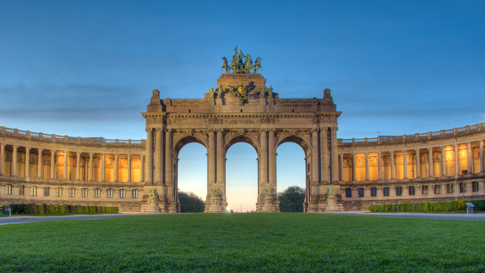 Cinquantenaire-Bogen in Brüssel — Bruxelles