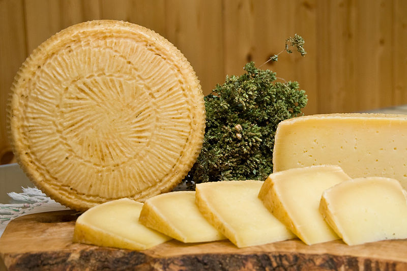 Pecorino di Filiano AOP - Filiano | Secret World Trip Planner