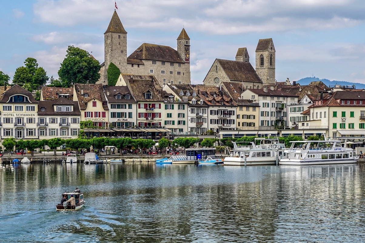 Zürichsee - Lago di Zurigo | Secret World Trip Planner