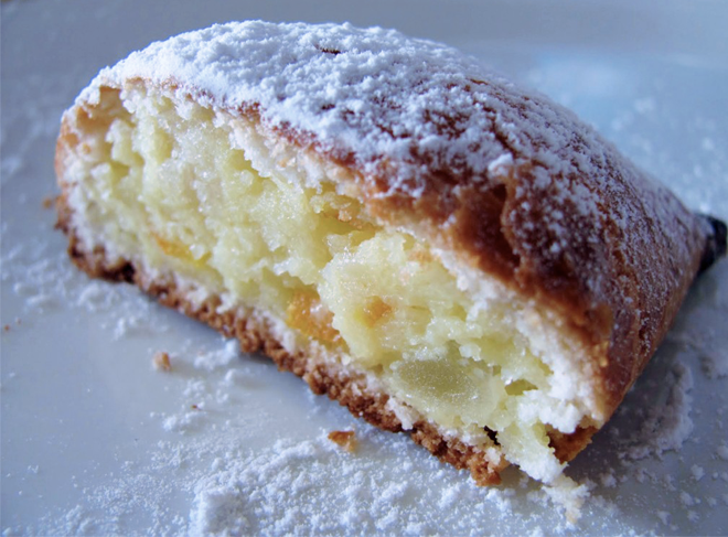 Antieke Pasticceria Carraturo - Napoli | Secret World Trip Planner