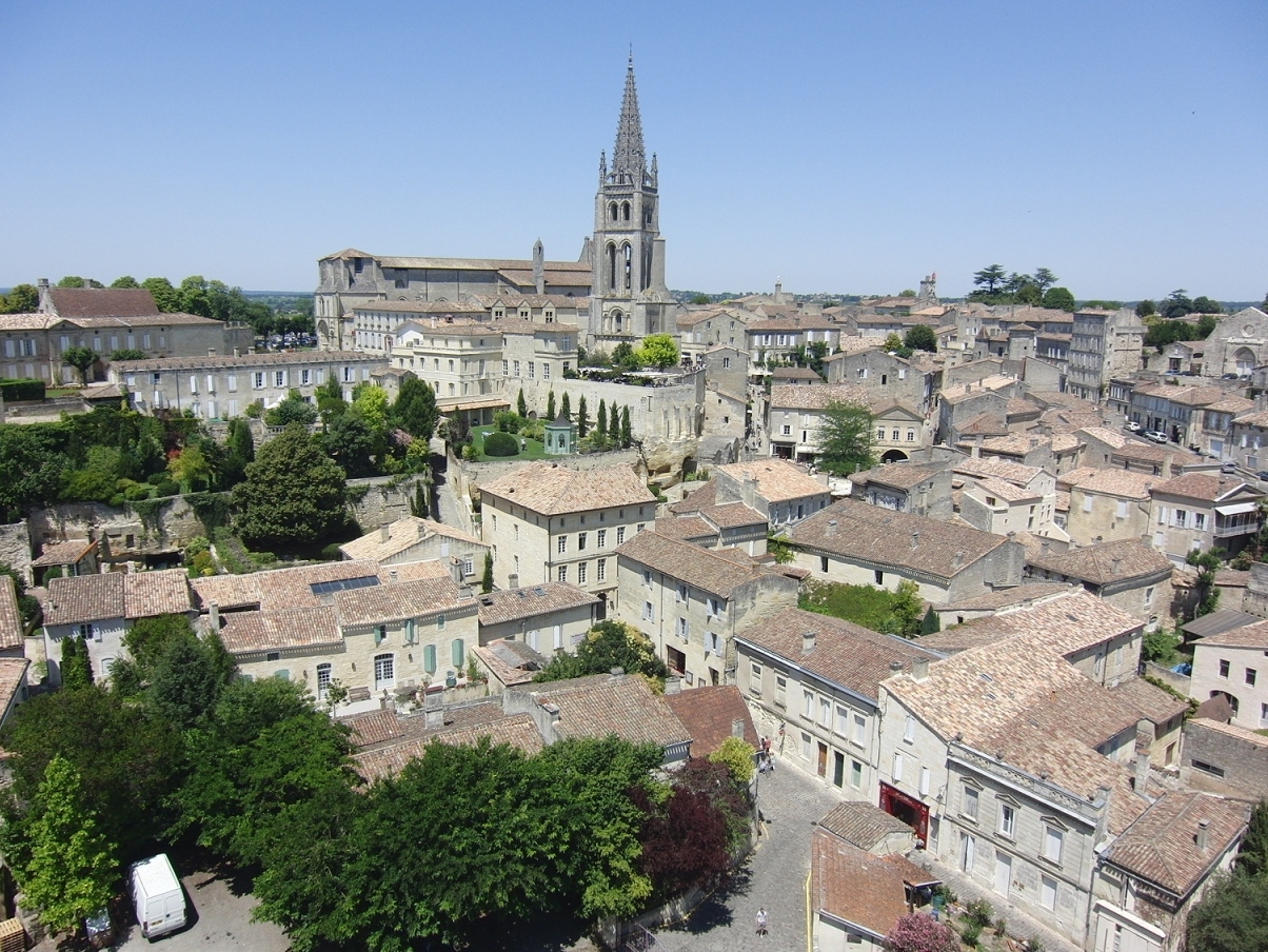 Saint-Emilion the Medieval — Saint-Émilion