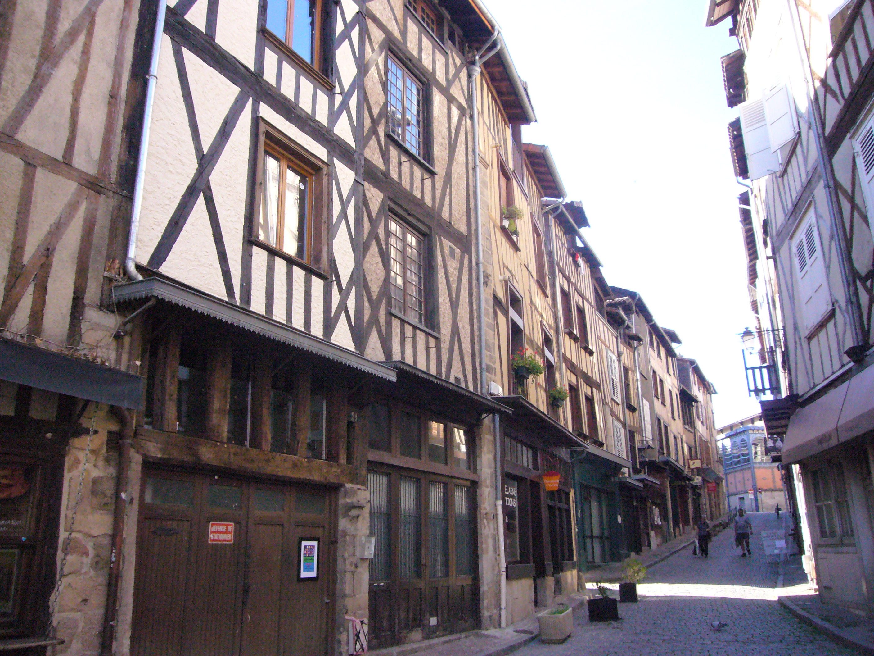 Limoges : die Hauptstadt des Porzellans — Limoges