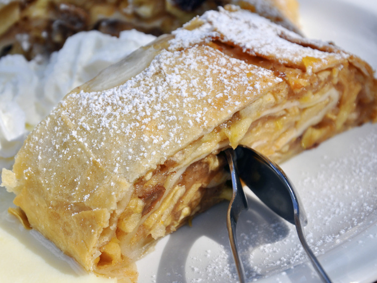 The Apfelstrudel - Vienna | Secret World Trip Planner