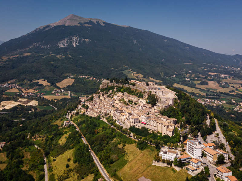Civitella del Tronto kindlus - Civitella del Tronto | Secret World Trip Planner