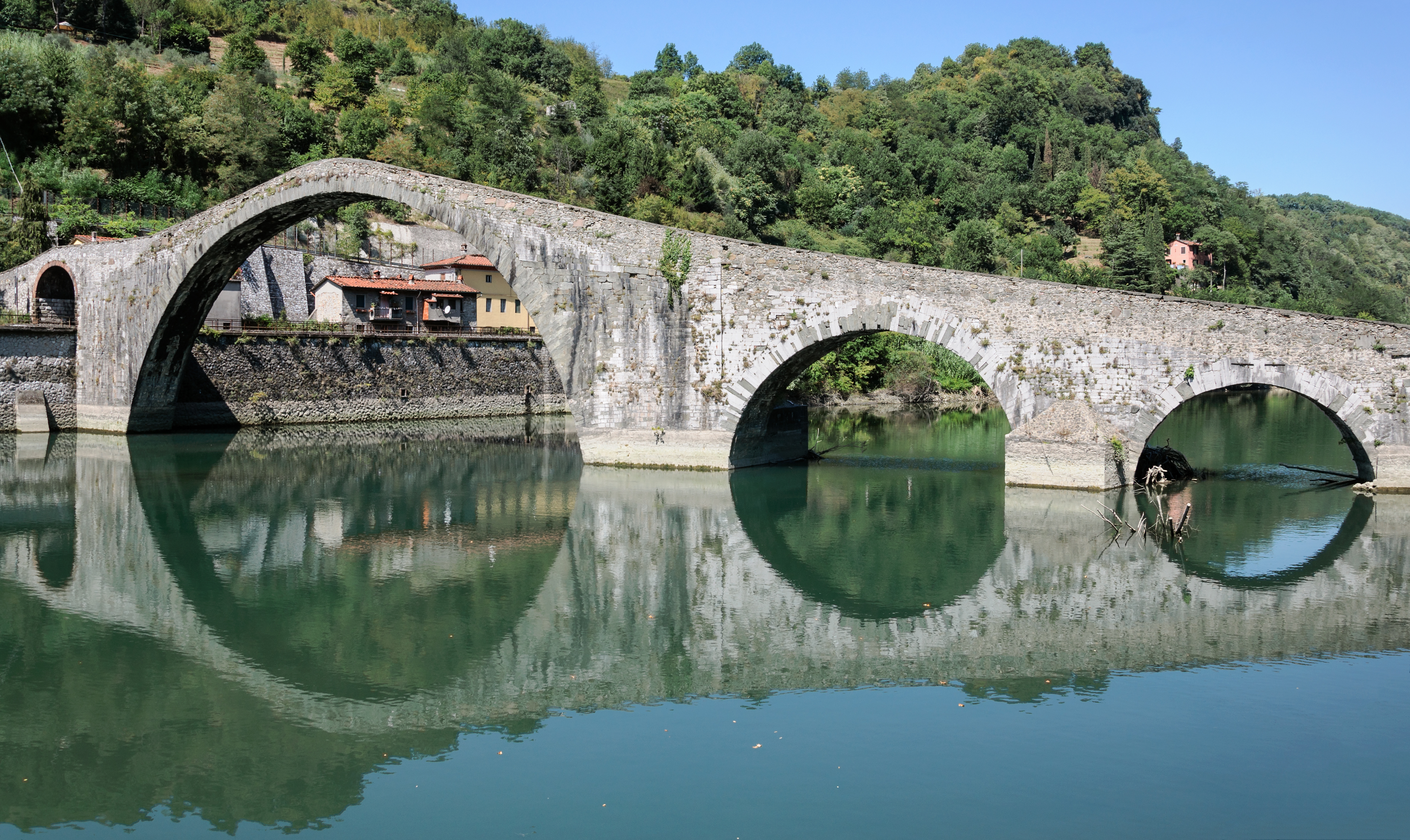 பொன்டே டெல் டியாவோலோ அல்லது மடலேனா, - Borgo a Mozzano | Secret World Trip Planner