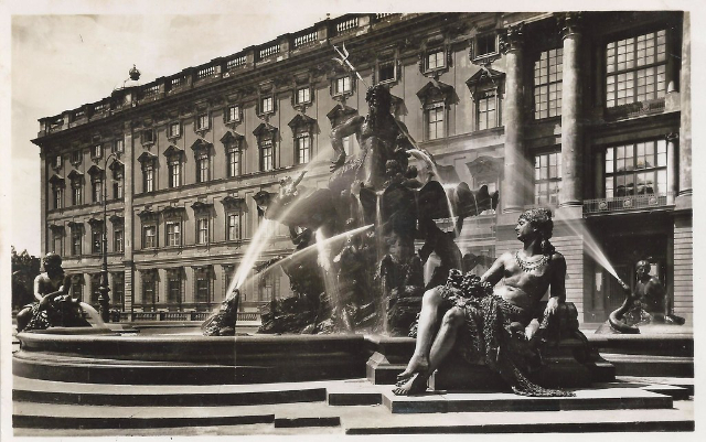 Font de Neptú - Berlin | Secret World Trip Planner