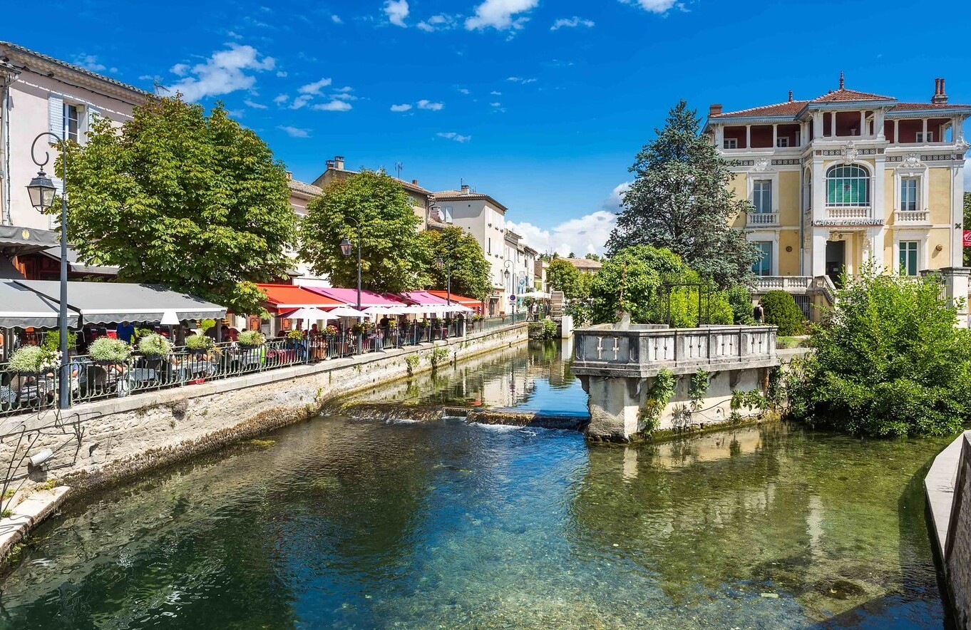 L'Isle-sur-la-Sorgue, the Venice of Contado Venassino — L'Isle-sur-la-Sorgue