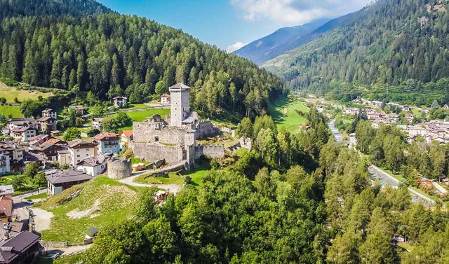 Schloss San Michele - Ossana | Secret World Trip Planner