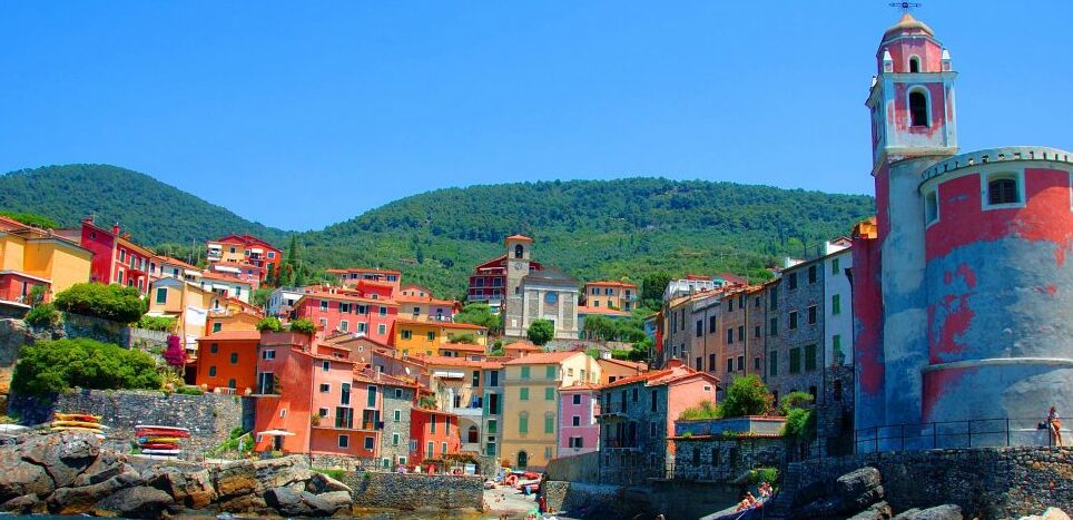 Liguria|Tellaro, a characteristic small fishing village - Tellaro | Secret World Trip Planner