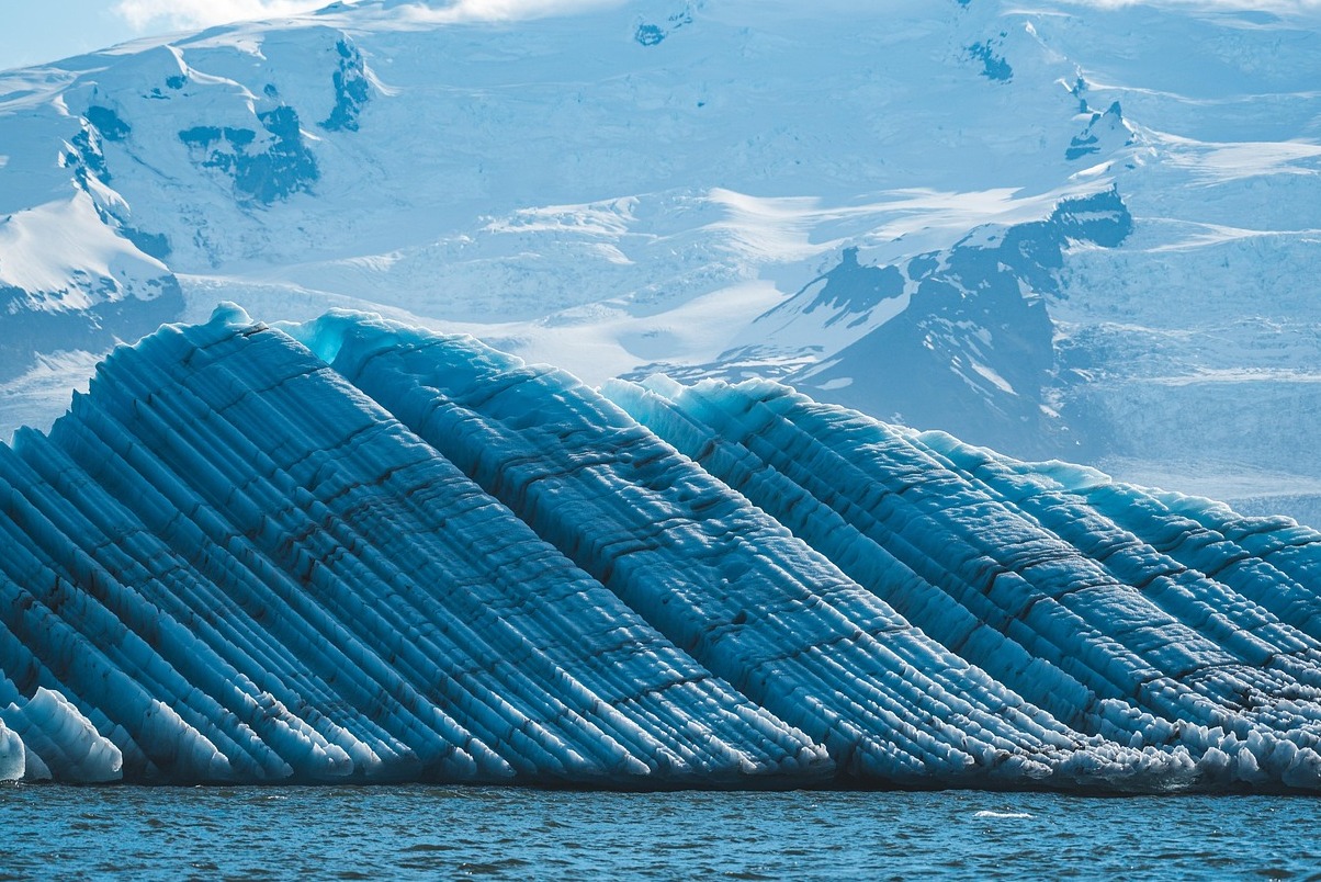 Jokulsarlon, Iceland’s famous glacial lagoon - Jökulsárlón | Secret World Trip Planner