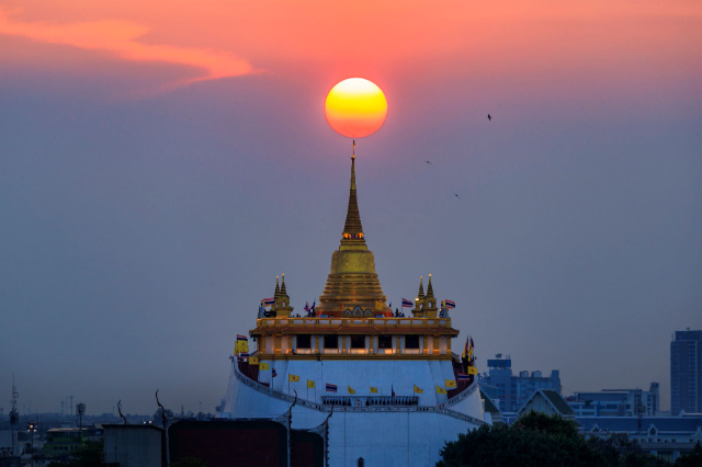 Goldener Berg - Khet Pom Prap Sattru Phai | Secret World Trip Planner