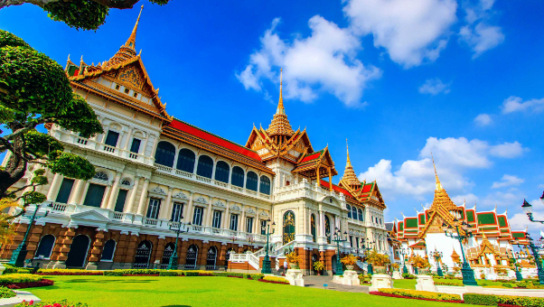 Bangkok | Der schillernde, spektakuläre Grand Palace — Khet Phra Nakhon