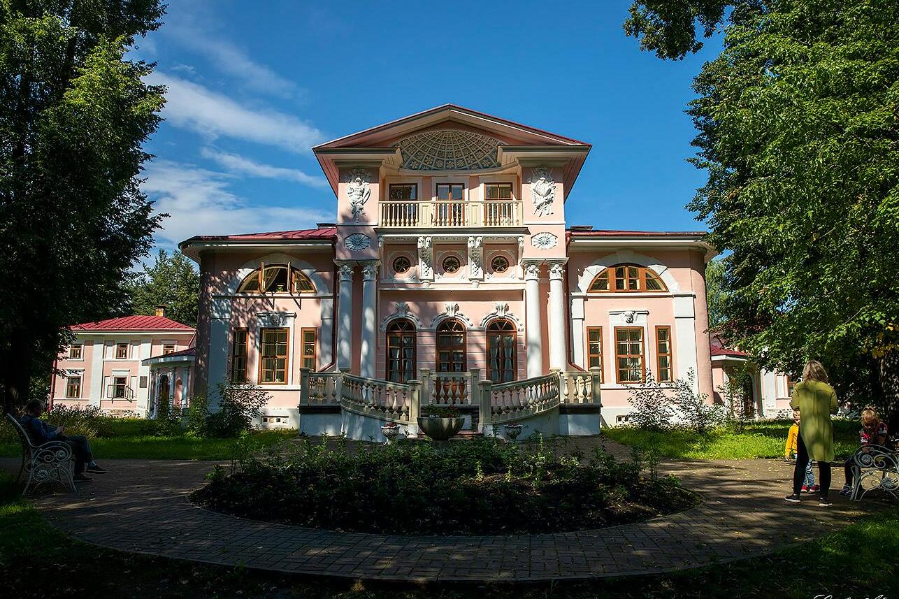 Brianchaninovs' Anwesen — Čerepovec