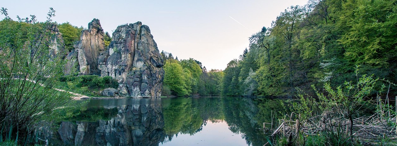 Externsteine:Die Sternsteine von Lippe - Horn-Bad Meinberg | Secret World Trip Planner