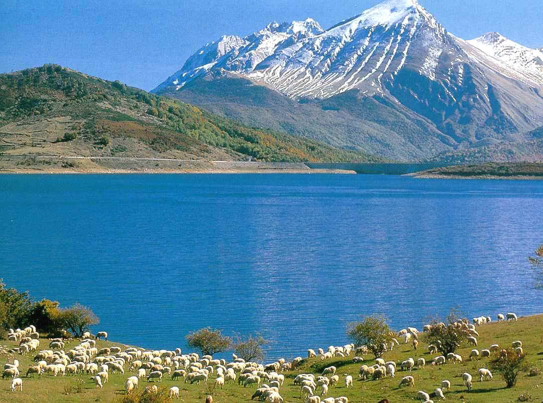 Езерото Campotosto - Lago di Campotosto | Secret World Trip Planner