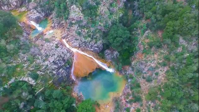 Sardinien | Die Wasserfälle von Rio Sa Buddidorgia - Villaputzu | Secret World Trip Planner