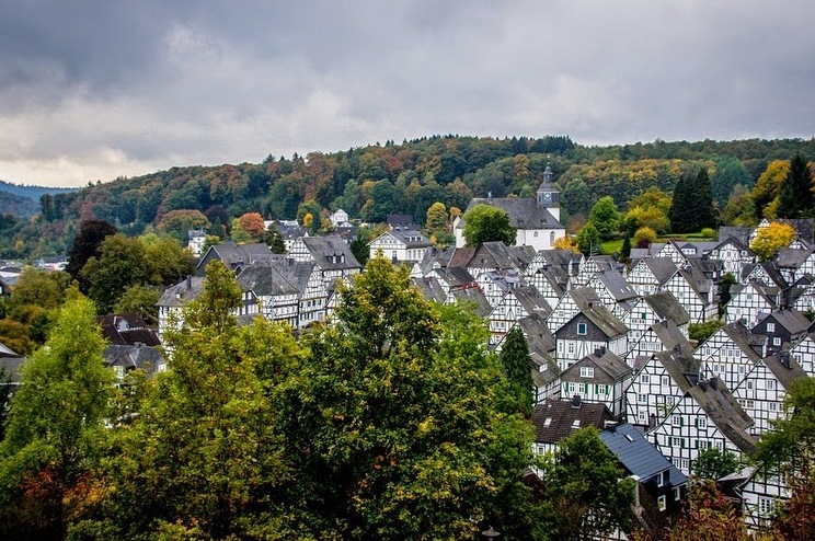 Einer der reizvollsten Orte in Europa: Freudenberg — Freudenberg