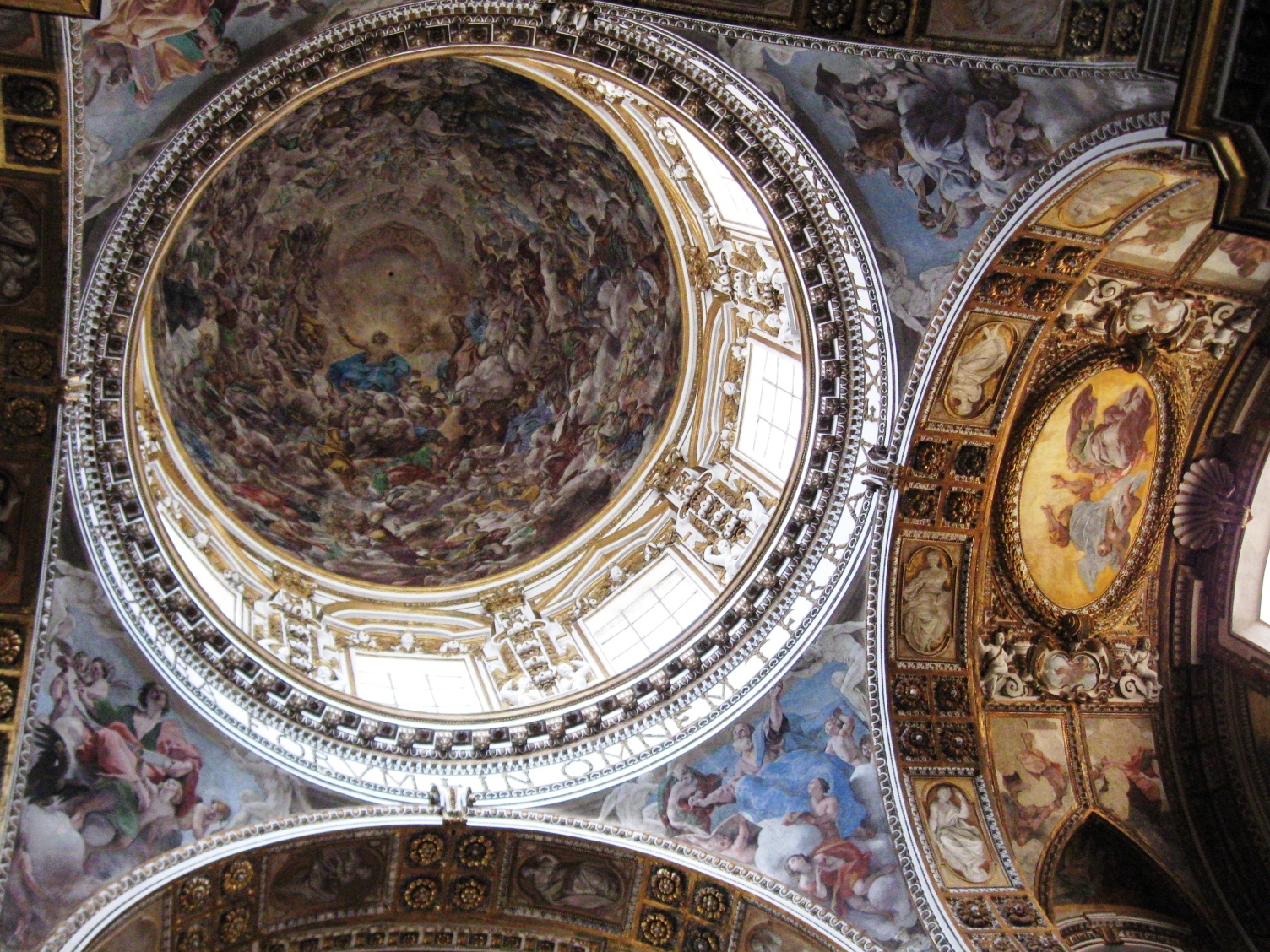 ਨੈਪਲ੍ਜ਼ / Santi Apostoli ਚਰਚ - Napoli | Secret World Trip Planner