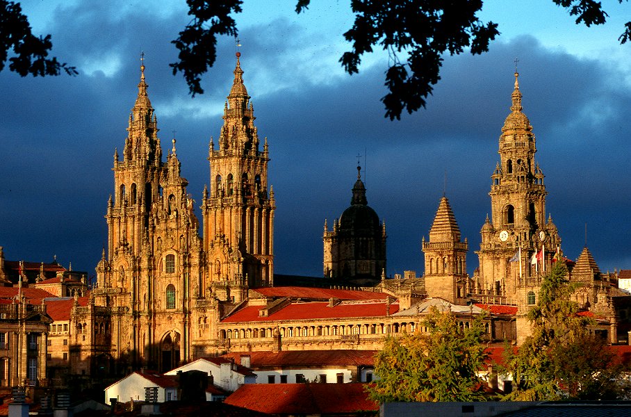 Santiago de Compostela - Santiago di Compostela | Secret World Trip Planner