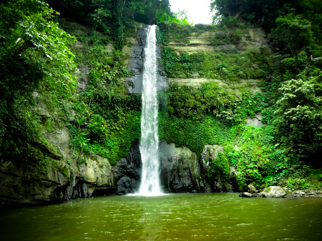 Madhabkunda Waterfall - Madhabkunda Water Fall Road | Secret World Trip Planner