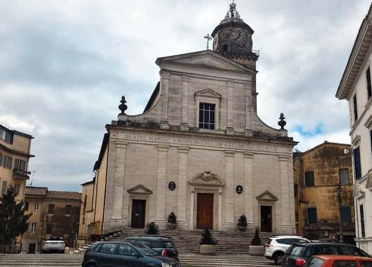 Cattedrale di Santa Maria Assunta - Frosinone | Secret World Trip Planner