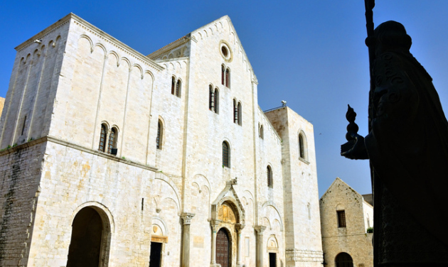 Teliquia of St. Longinus — Bari