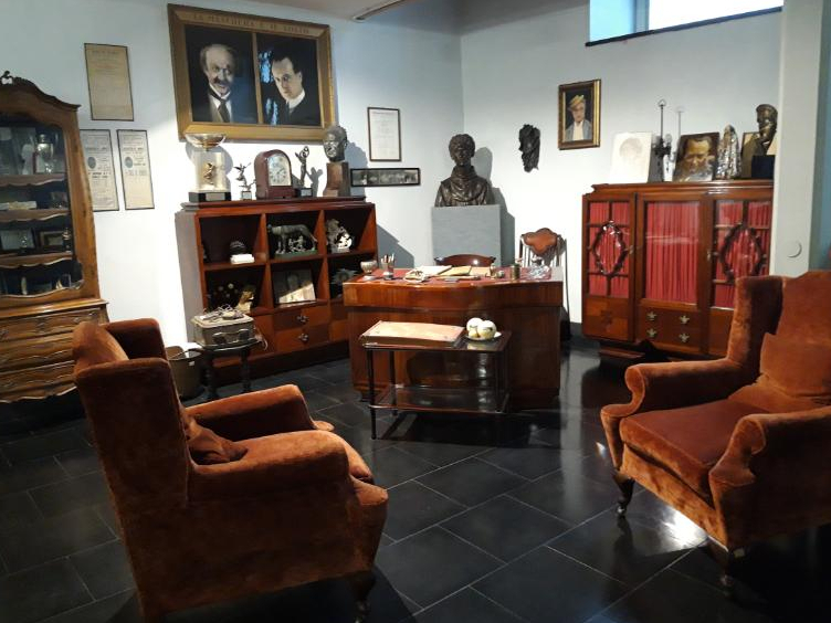 Actor's Library Museum - Genova | Secret World Trip Planner