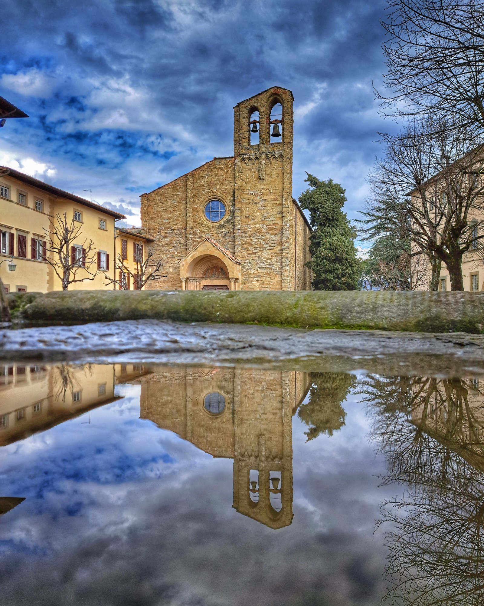சான் டொமினிகோ தேவாலயம்  - Arezzo | Secret World Trip Planner