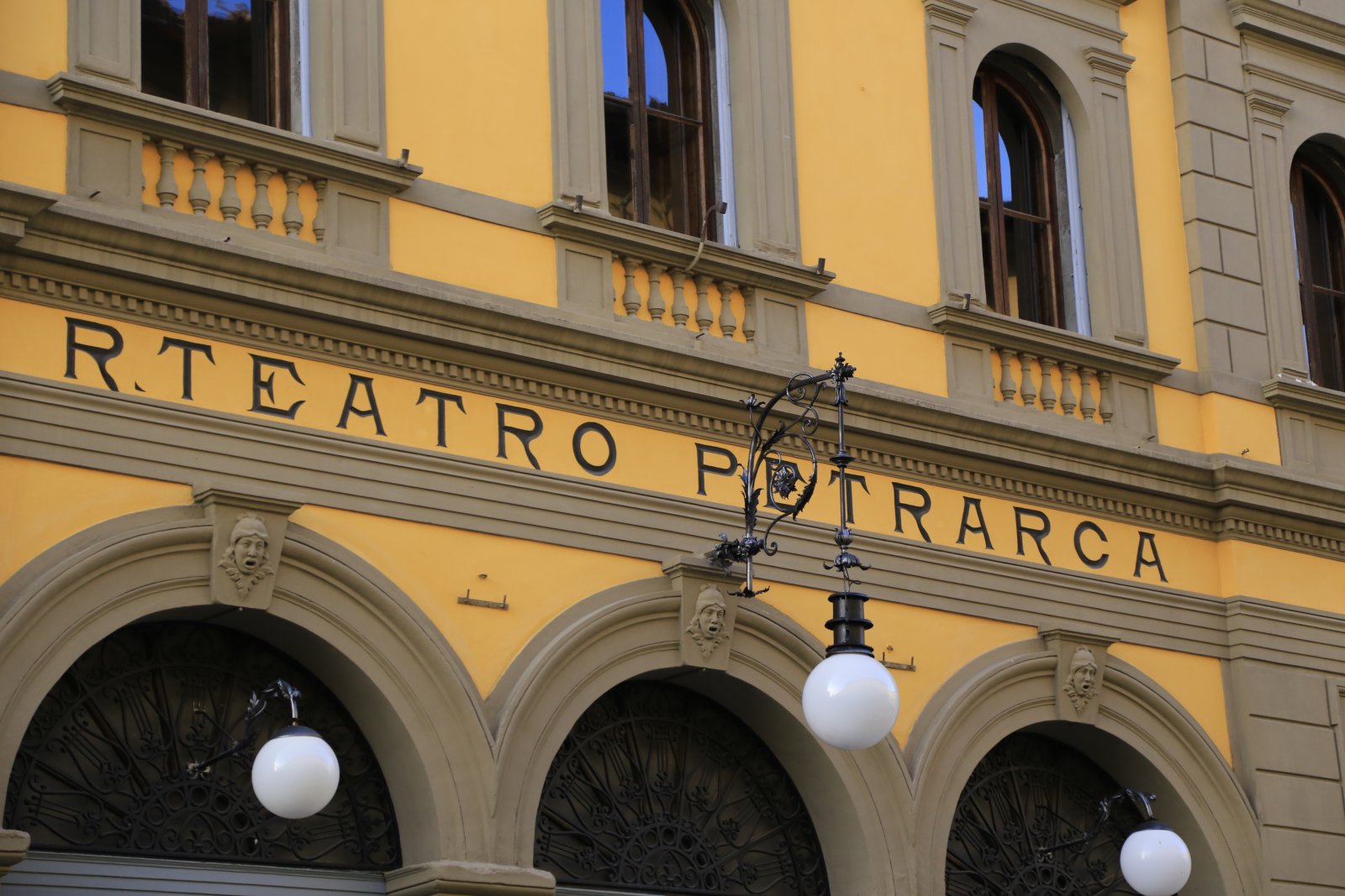 பெட்ரர்கா தியேட்டர் - Arezzo | Secret World Trip Planner