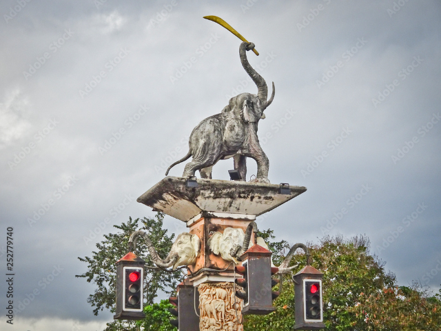 Krabi Verkehrsampeln - Tambon Pak Nam | Secret World Trip Planner