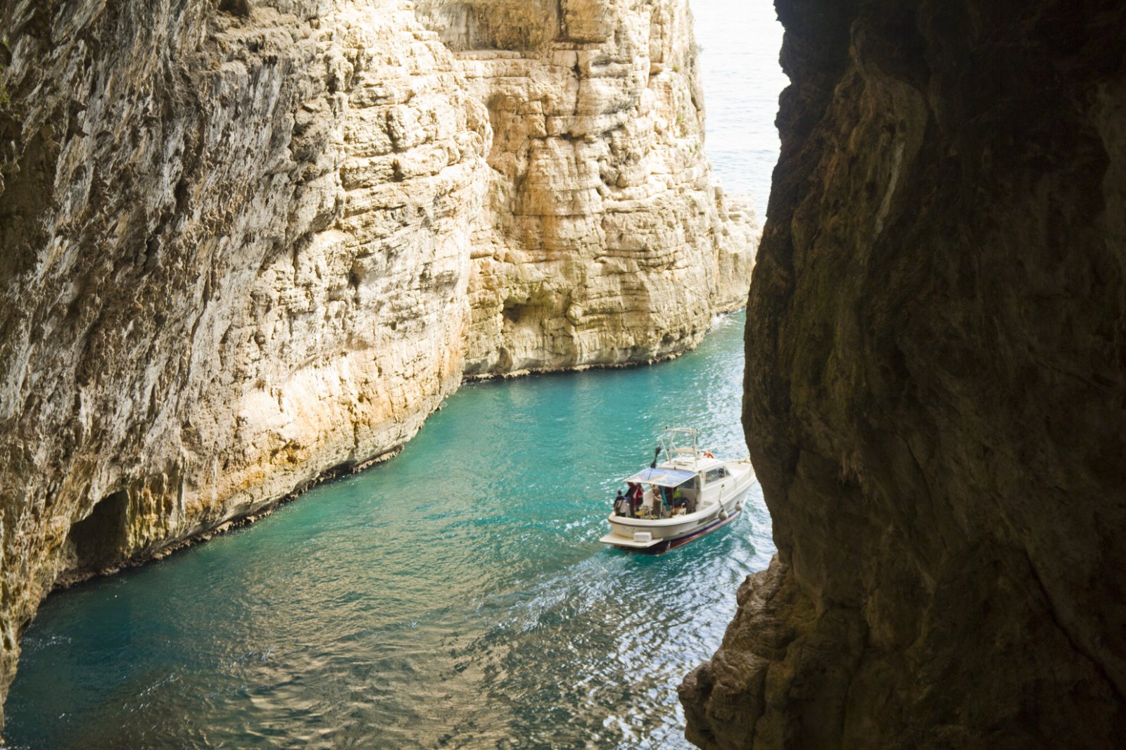Turkish Cave - Gaeta | Secret World Trip Planner