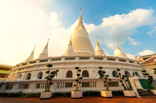 Wat Prayurawongsawat Worawihan — Khet Thon Buri