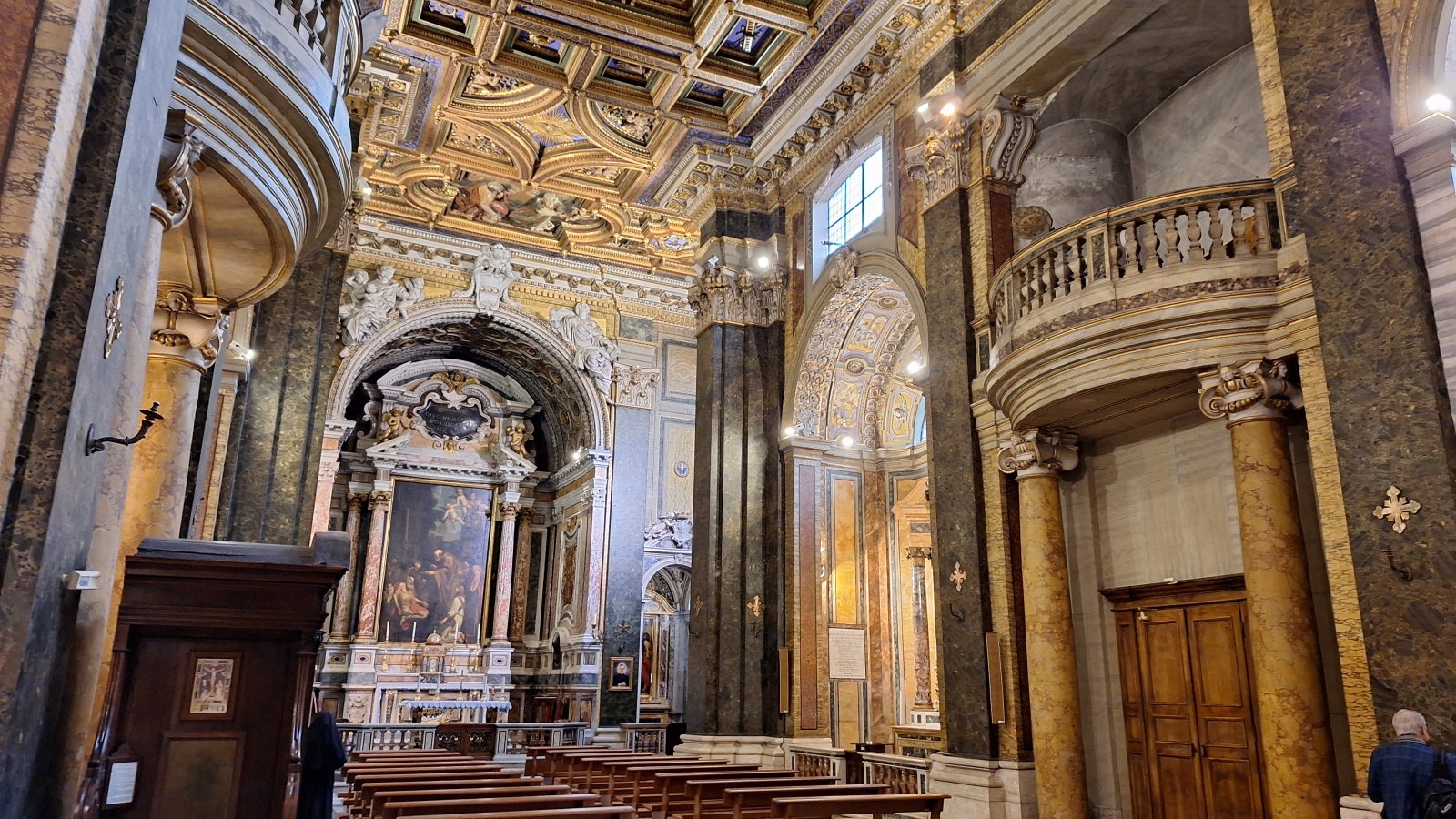 સાન ગિરોલામો ડેલા Carità Borromini ચર્ચ - Roma | Secret World Trip Planner