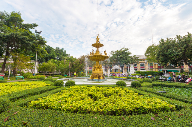 Romaneenart Park — Khet Phra Nakhon
