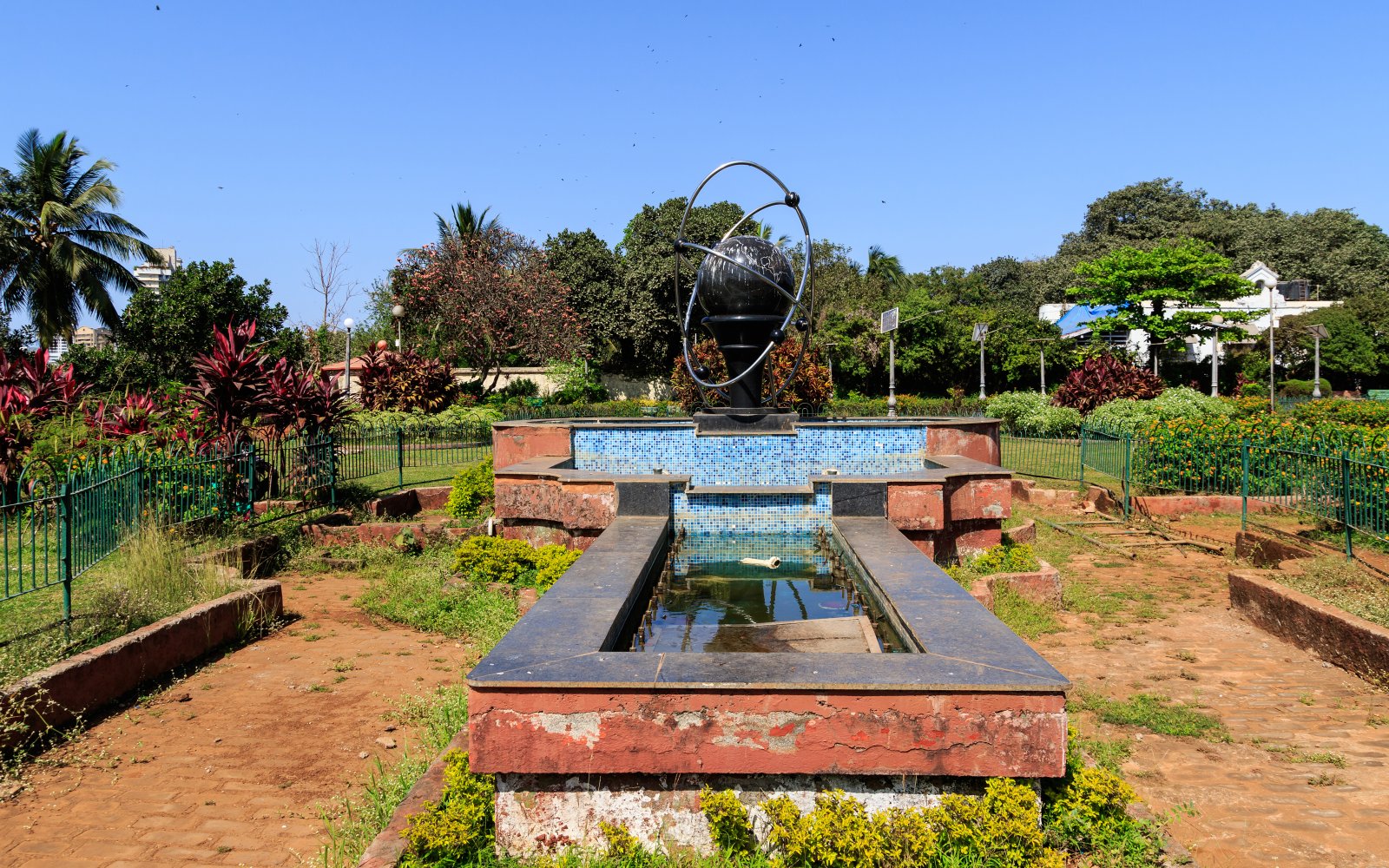 Malabar Hill and The Hanging Gardens - Mumbai | Secret World Trip Planner