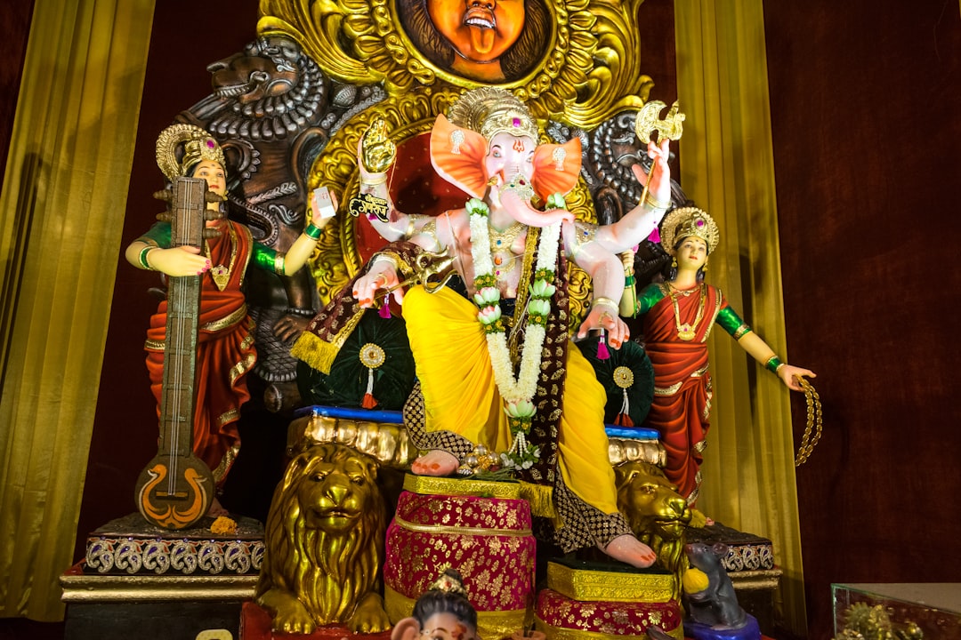 Ganesh and the Shree Siddhivinayak Ganapati Mandir - Mumbai | Secret World Trip Planner