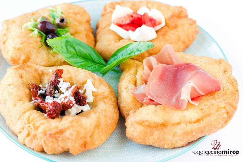 Pizza Fritta abruzzese — Vasto