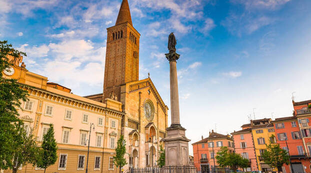 Kathedrale oder Kathedrale von Piacenza - Piacenza | Secret World Trip Planner
