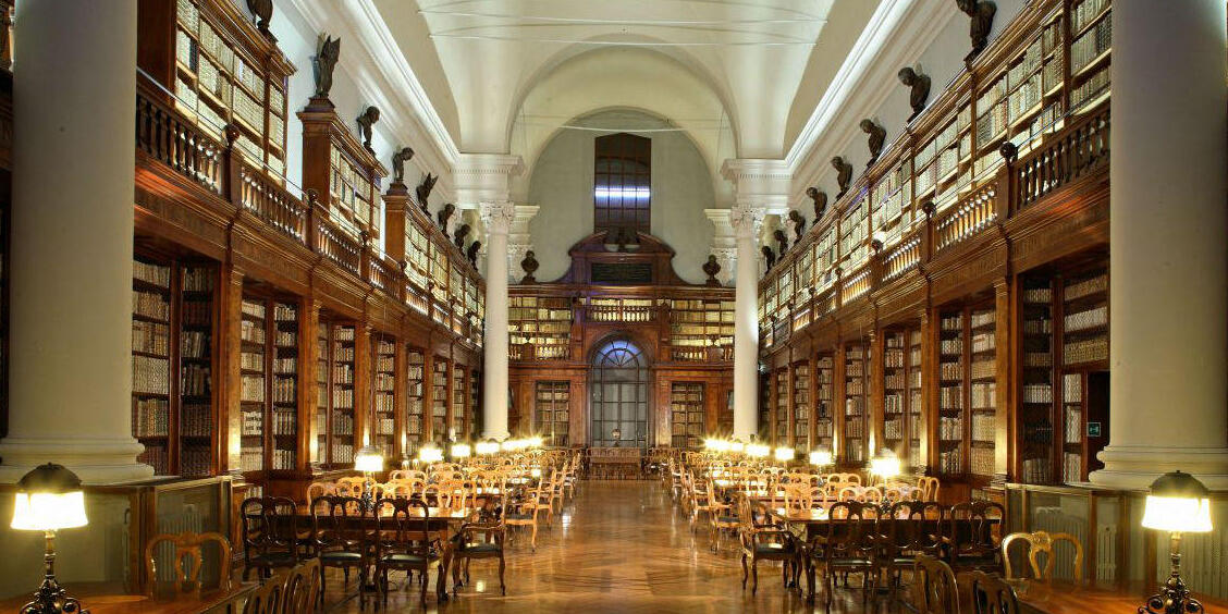 Estense-Bibliothek - Modena | Secret World Trip Planner