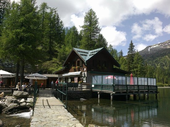 Malghette-See - Campo Carlo Magno | Secret World Trip Planner