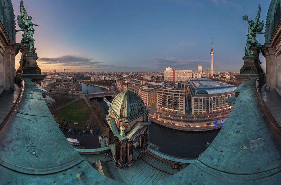 Berliner Dom'dan görünüm - Berlin | Secret World Trip Planner