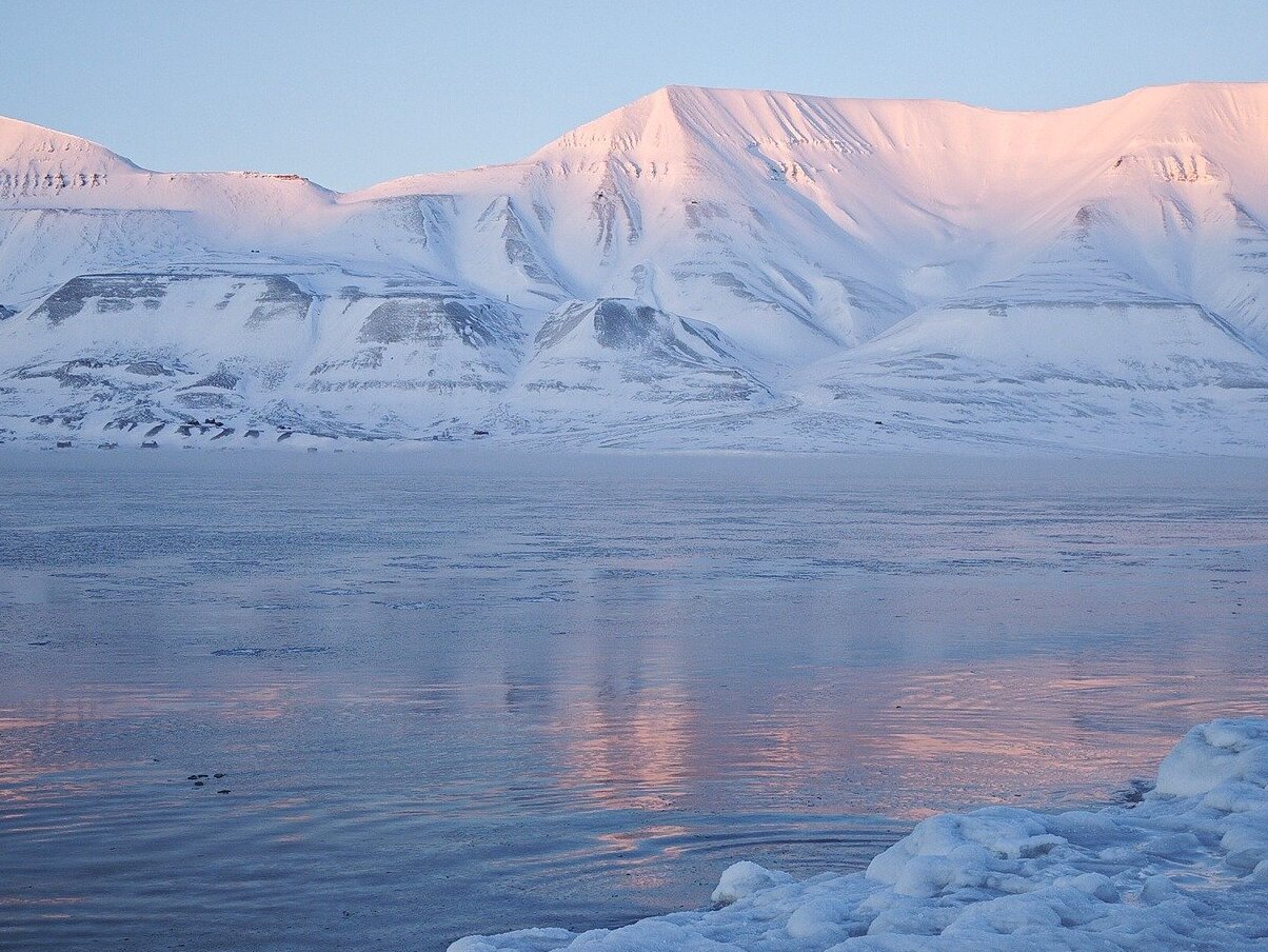 Svalbard: Eine der letzten großen Wildnisse Europas - Longyearbyen | Secret World Trip Planner