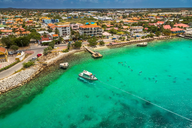 Hafen von Kralendijk - Bonaire Cruise Port | Secret World Trip Planner