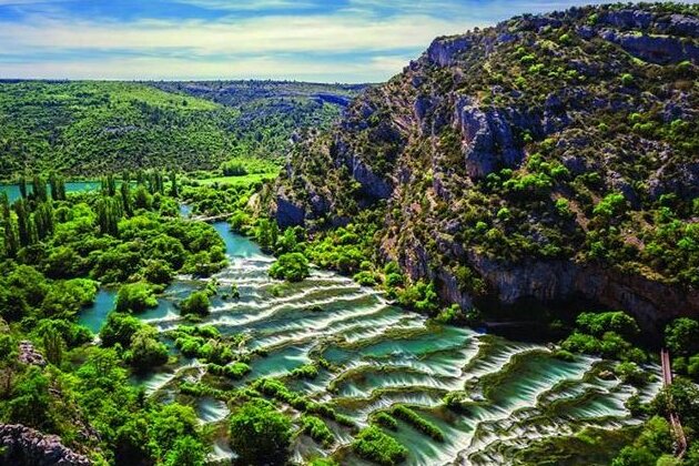 Roški Waterfall — Bogatić