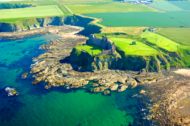 Castle Tantallon - North Berwick EH39 5PN | Secret World Trip Planner