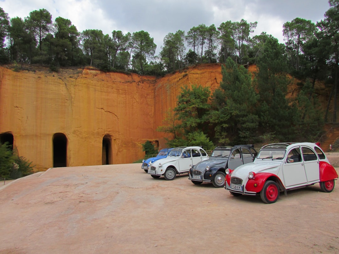 The Ochre of Roussillon - Ménerbes | Secret World Trip Planner