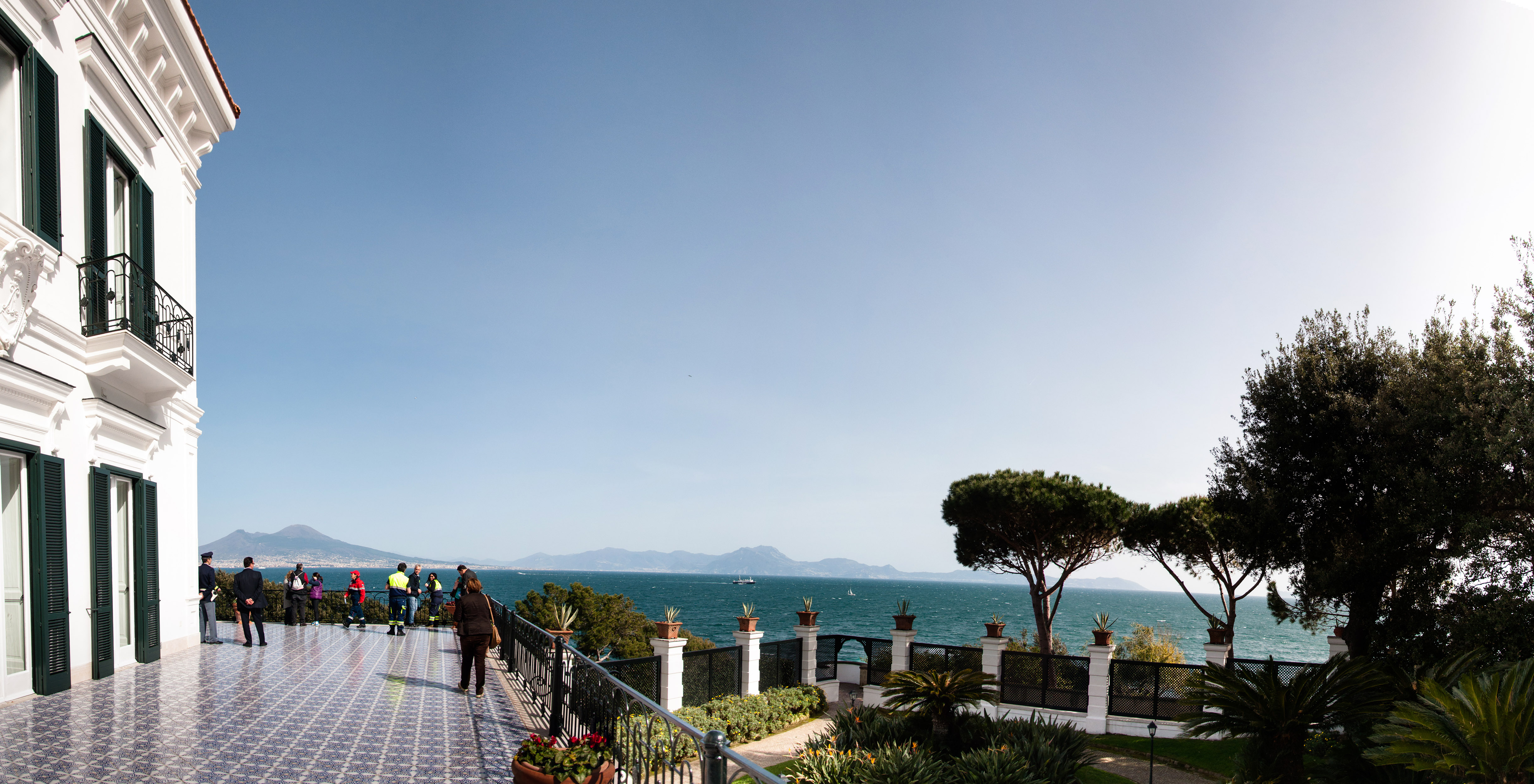 Вилла Розбери дар Посилипо - Napoli | Secret World Trip Planner