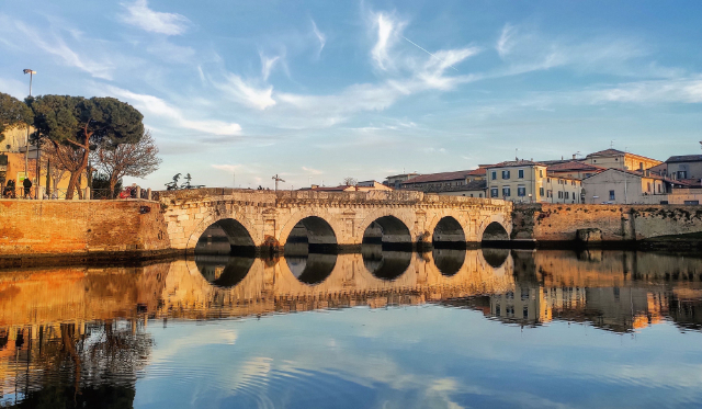 پل تیبریوس - Rimini | Secret World Trip Planner