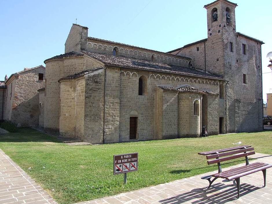 Abdij van Santa Maria delle Moie - Maiolati Spontini | Secret World Trip Planner