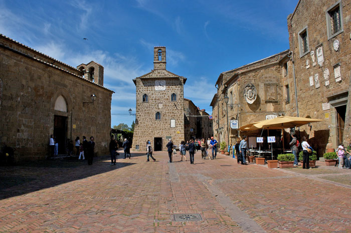 Vas Sovana - Sovana | Secret World Trip Planner
